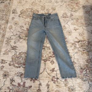 Light wash Abercrombie mom Jean